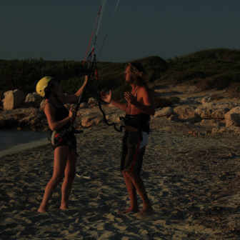 Learn to Kitesurf