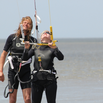 Learn to Kitesurf